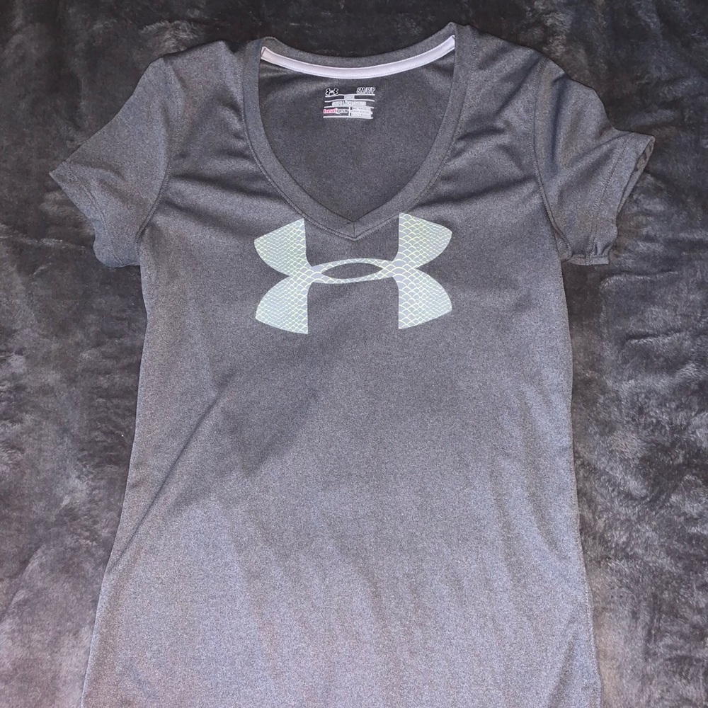 Under armour shirt